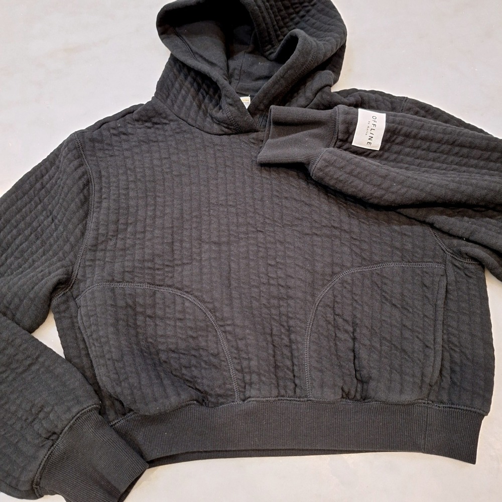 OFFLINE by Aerie Hoodie Sz XS Black Quilted Cropped Pullover Sporty Sweatshirt